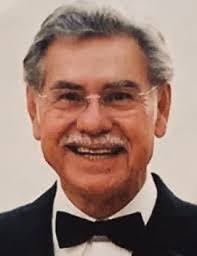 Robert Amparan's Instagram, Twitter & Facebook