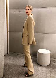 Wearing dissh strapless top (similar alternative); 8 Best Minimalist Fashion Outfits Chic Minimalist Looks For Women