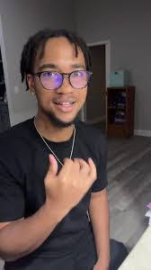 Ethan La's Instagram, Twitter & Facebook