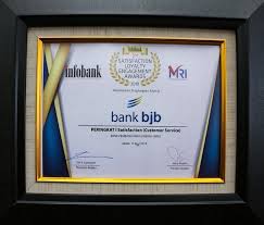 Jumat, 23 juli 2021, 19:13 wib. Layani Nasabah Dengan Maksimal Bank Bjb Raih 3 Gelar Bergengsi
