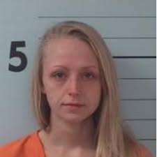 2 charged with child, drug abuse