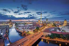 Puede adquirir las hojas de berlin por años, épocas, etc. Berlin La Apasionante Capital De Alemania