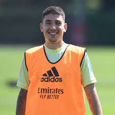€25.00m * mar 19, 1995 in badalona, spain Hector Bellerin Makes Major Investment Amid Arsenal Transfer Links Football London