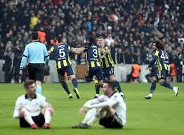 Türk millî takımında forma giymektedir. Gokhan Gonul Lu Paylasim Futbol