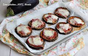 Riscaldate il forno a 180°, informate a mezza. Pizzette Di Melanzane Con Prosciutto Cotto E Mozzarella