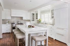 Timeless kitchen design elements drapery hardware. 8 Elements Of Classic Kitchen Style