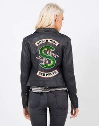16 Riverdale Gifts Perfect For The Southside Serpent In Your Life Riverdale Fashion Riverdale Merch Clothes