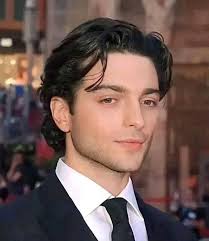 Gianluca always takes a picture of me wherever I'm going Isn't that funny 🤣