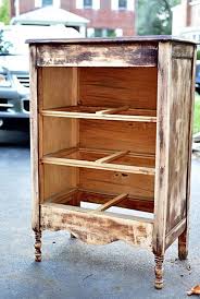 Tips For Refinishing Antique Furniture Love Maegan Nachbearbeitete Mobel Mobel Zum Selbermachen Mobelverschonerung