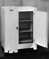 Was wären wir ohne den kühlschrank, die spülmaschine, die fernbedienung?! Carl Von Linde Und Die Kuhltechnik Technik Hintergrund Inhalt Meilensteine Der Naturwissenschaft Und Technik Wissenspool