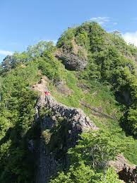 戸隠連峰 蟻の塔渡りから戸隠山 ２便目 | 関西を出発拠点とした少人数山旅企画 -山旅人（やまたびと）-