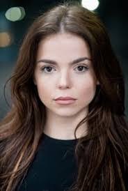 Bessie Coates's Instagram, Twitter & Facebook