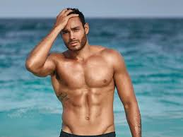 Mide 1.88 m de estatura, participó en la 1ra. Exatlon Mexico Pascal Nadaud Tiene Las Fotos Mas Sensuales De Instagram Gluc Mx