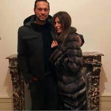 #ريهام_حجاج #سمير_غانمريهام حجاج وزوجها رجل الاعمال محمد حلاوة في جنازة سمير غانم أقوى قناة فيديوهات حصرية ولقاءات مع فنانين فى الوطن العربىمتنساش تعمل. Ø¨Ø§Ù„ØµÙˆØ± Ø§Ù„ÙƒØ´Ù Ø¹Ù† Ø§Ù„Ø²ÙˆØ¬ Ø§Ù„Ø£ÙˆÙ„ Ù„Ù€ Ø±ÙŠÙ‡Ø§Ù… Ø­Ø¬Ø§Ø¬ Ù…ØµÙˆ Ø± Ù„Ø¨Ù†Ø§Ù†ÙŠ ÙˆÙ„Ù‡Ø§ Ù…Ù†Ù‡ Ø§Ø¨Ù†Ø© Ù…Ø¬Ù„Ø© Ø³ÙŠØ¯ØªÙŠ