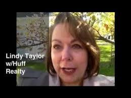 Lebanon, Ohio home for sale @ 3234 Crestview Ave. w/ Lindy Taylor & Huff  Realty