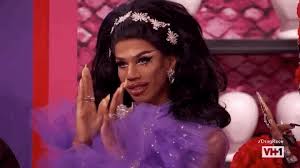 Rupaul's drag race uk rupaul has got the trip throughout the pond seeking a queen having uniqueness, charisma, guts and ability in all the property. Season 4 Clapping Gif By Rupaul S Drag Race Find Share On Giphy