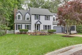 57 Cabell Dr Newport News Va 23602 House Styles Realty Outdoor Structures