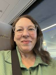 ➡️ From November 4–7 in Miami, Florida, the Cruise Forward Summit will  feature the Ports & Destinations Exchange, sponsored by the Port of San  Diego. ⚙️ These sessions focus