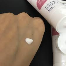 I was not aware that the manufacturer had changed the formulation. Review Kem Chá»'ng Náº¯ng Cancer Council Face Day Moisturizer Matte Invisible DÆ°á»¡ng áº©m Danh Cho Da Máº·t Spf50 Uva Uvb Bloganchoi