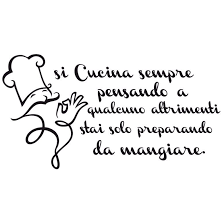 Adesivo Murale Si Cucina Sempre Wall Art It Adesivi Murali Citazioni Divertenti Stencil Stampabili Gratuiti