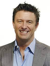 Frank Titus's Instagram, Twitter & Facebook