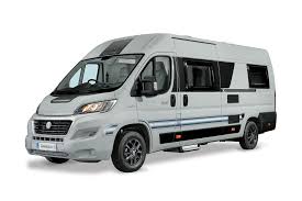 + 4 places couchage adulte. Fourgons Et Vans Chausson Les Modeles Fourgons Amenages De Chausson