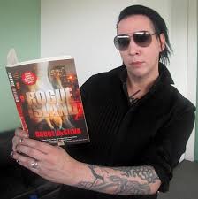 Well it is a known fact that he is one of the craziest tattoo lovers. 9 Pictures Of Marilyn Manson Without Makeup Styles At Life