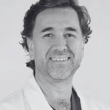 Postítulo de Especialidad Odontológica en Cirugía y Traumatología Bucal y  Maxilofacial