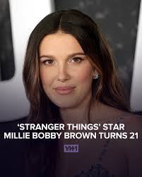 Carlotta Griffin's Instagram, Twitter & Facebook