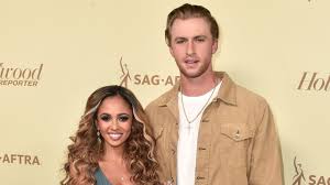 Vanessa morgan has reportedly given birth to her first child. Michael Kopech Filed For Divorce From Vanessa Morgan Weeks Before Pregnancy Announcement Entertainment Tonight