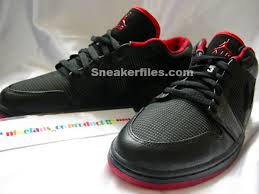 This air jordan 2 low will come in a color blocking inspired by the air jordan 2 og white and varsity red colorway. Air Jordan Retro I Low Black Red Sneakerfiles