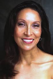 Former Refugees Work in Refugee Resettlement Program