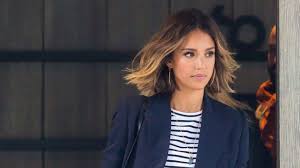 1280 x 1926 · jpeg. Why Jessica Alba S Textured Bob Works With Any Outfit Vogue