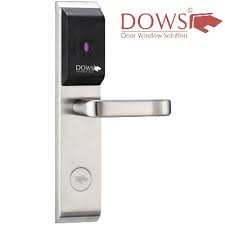 Ada baiknya anda juga menambahkan kunci pintu digital. Harga Kunci Pintu Murah Dan Kunci Dekson Di Dki Jakarta