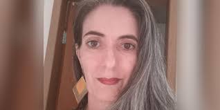 Débora Vitoria grava seu primeiro DVD em Goiânia com tecnologia de cinema