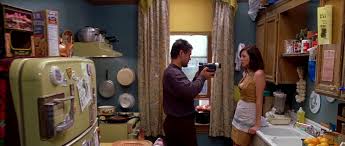 15 minutes is a 2001 crime action thriller film directed by john herzfeld and starring robert de niro and edward burns. 15 Minutes 2001