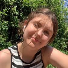 Lucy Gibson's Instagram, Twitter & Facebook