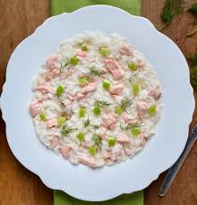 180 gr riso, 1/2 porro, 1 zucchina, 250 gr salmone affumicato, 100 gr mascarpone, q. Risotto Salmone E Mela Verde Passion Food Blog Di Ricette Creative Di Paolo Bortolussi