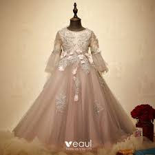 Wenn ich die hätte, könnte ich auch erfahren, welche männer in meinem. Schone Kirche Kleider Fur Hochzeit 2017 Blumenmadchenkleider Grau Ballkleid Lange 3 4 Armel Rundhalsausschnitt Blumen Applikationen