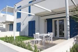 Prezzo per tutto il mese di agosto 2021. Affitto Appartamento Jesolo Residence Residence Blu Village