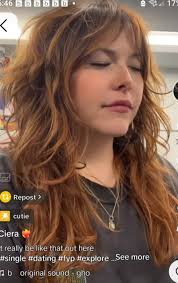 I'm looking for a hairdresser in Chattanooga who does super cute textured  shag cuts for women. Thanks!