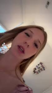 Lilly Grady's Instagram, Twitter & Facebook