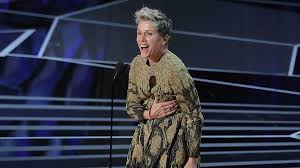 Frances louise mcdormand (born cynthia ann smith, june 23, 1957) is an american actress and producer. Frensis Makdormand Vyigrala Oskar Kak Luchshaya Aktrisa Novosti Kultura Kommersant