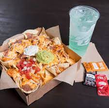 Taco Bell S 5 Grande Nachos Box Has A Double Serving Of Meat And Guacamole