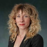 Dana Calhoun's Instagram, Twitter & Facebook