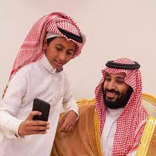 أنا متكي على الجبل مايهزه العالم أبد كتفك يشيل ياسيدي شالتنا كلنا طويق وأجا وسلمى وأنا ninos