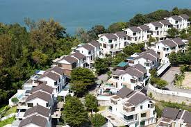 The two mansions, both of which are listed on the national register of historic places, were previously sold together in 2015. 10 Most Expensive Homes In Malaysia For 2018