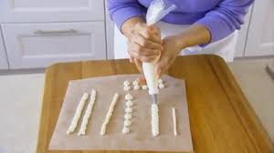 Check spelling or type a new query. The Beginner S Guide To Cake Decorating