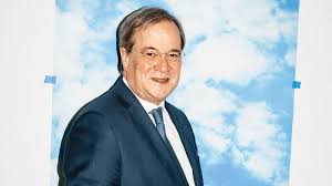 Söder, laschet doch wohl eher zutreffen. Armin Laschet Lacht Armin Laschet News Zum Cdu Parteivorsitzenden Zeit Online Den Song Die Immer Lacht Aus Dem Album Herzkino Von Tanja Lasch Bekommt Ihr Hier Abuesquivel57