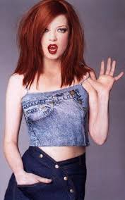 Famous Redheads Throughout History Redhead Beauty Shirley Manson Beautiful Redhead